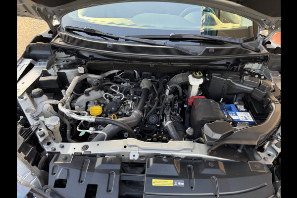 Nissan QASHQAI 1.3 DIG-T N-Connecta / Camera / Parkeersensoren / Trekhaak 1.300KG / Panoramadak / Carplay