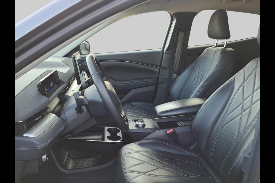 Ford Mustang Mach-E Extended RWD 98 kWh  | Trekhaak Afneembaar |