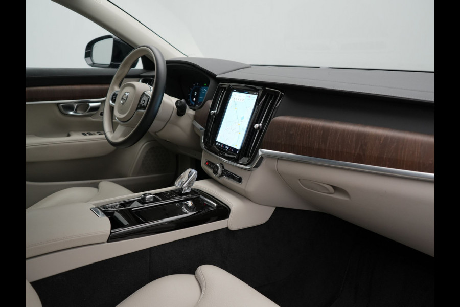 Volvo V90 T6 AWD Plus Bright Plug In Hybrid 350pk Dealer O.H. PHEV | Trekhaak Af Fabriek | Adaptive Cruise | Camera | Lederen Sportstoelen Memory & Verwarmd | Google Assistent | Apple Carplay | Keyless | Virtual | Blis | Navigatie | DAB |