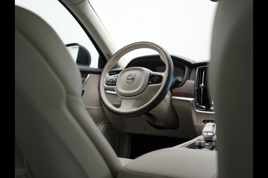 Volvo V90 T6 AWD Plus Bright Plug In Hybrid 350pk Dealer O.H. PHEV | Trekhaak Af Fabriek | Adaptive Cruise | Camera | Lederen Sportstoelen Memory & Verwarmd | Google Assistent | Apple Carplay | Keyless | Virtual | Blis | Navigatie | DAB |