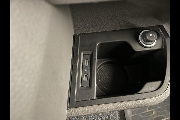 Volkswagen Transporter 2.0 TDI L2H1 110PK T6.1 Airco Cruise Control Apple CarPlay/MirrorLink Trekhaak