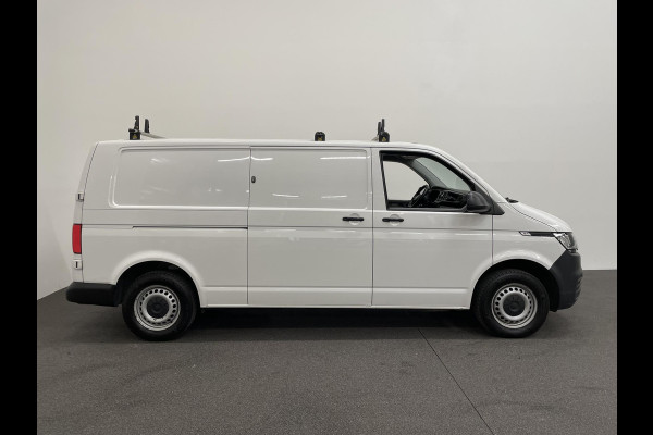 Volkswagen Transporter 2.0 TDI L2H1 110PK T6.1 Airco Cruise Control Apple CarPlay/MirrorLink Trekhaak