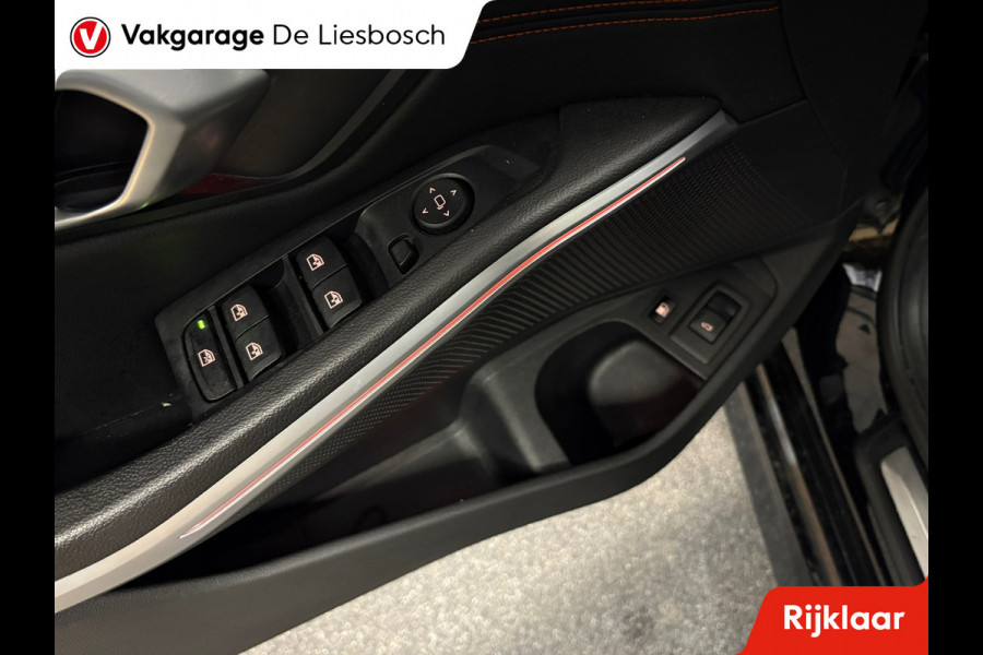 BMW 3 Serie Touring 330e eDrive Edition / Leder / LED / Trekhaak / cruise-control