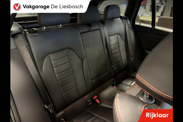 BMW 3 Serie Touring 330e eDrive Edition / Leder / LED / Trekhaak / cruise-control
