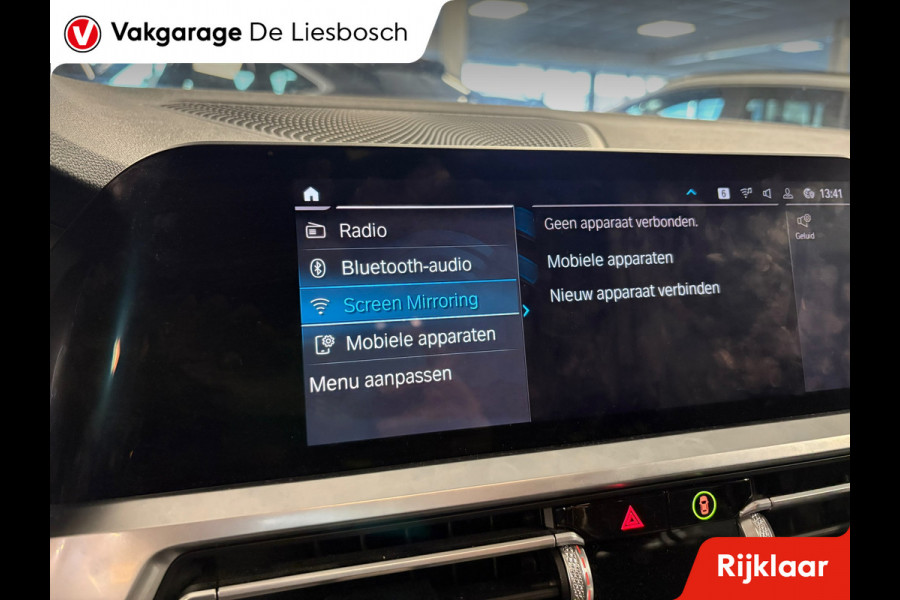 BMW 3 Serie Touring 330e eDrive Edition / Leder / LED / Trekhaak / cruise-control