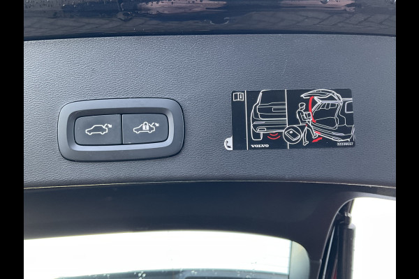 Volvo XC40 Recharge P8 AWD R-Design Carplay Adapt.Cruis Stoelverw. Elektr a.klep