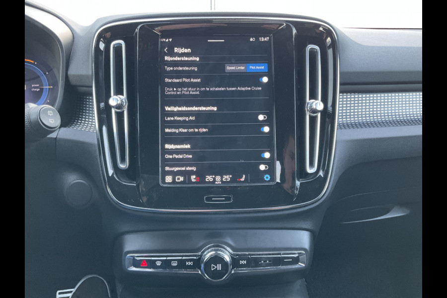 Volvo XC40 Recharge P8 AWD R-Design Carplay Adapt.Cruis Stoelverw. Elektr a.klep