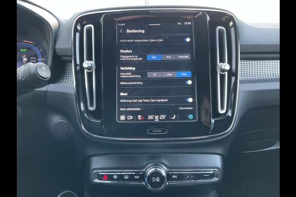 Volvo XC40 Recharge P8 AWD R-Design Carplay Adapt.Cruis Stoelverw. Elektr a.klep