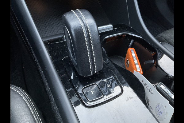 Volvo XC40 Recharge P8 AWD R-Design Carplay Adapt.Cruis Stoelverw. Elektr a.klep