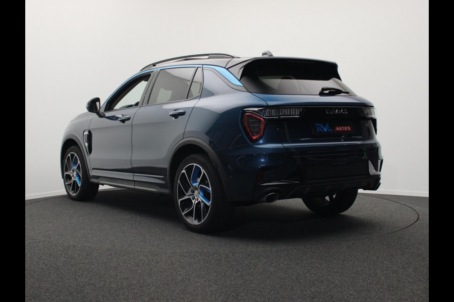 Lynk & Co 01 1.5 261PK Plug-in Hybrid *Trekhaak* Pano/dak Apple/Carplay Adaptive/Cruise