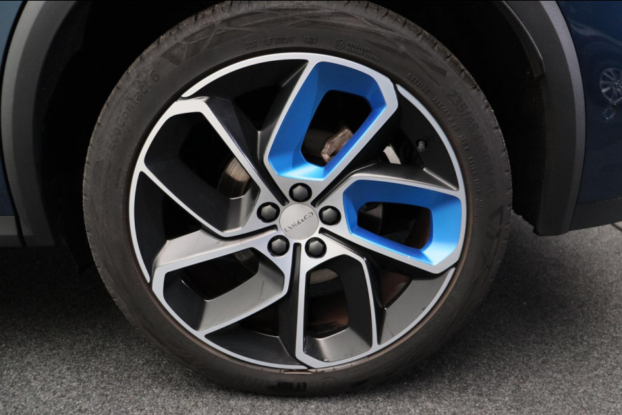 Lynk & Co 01 1.5 261PK Plug-in Hybrid *Trekhaak* Pano/dak Apple/Carplay Adaptive/Cruise