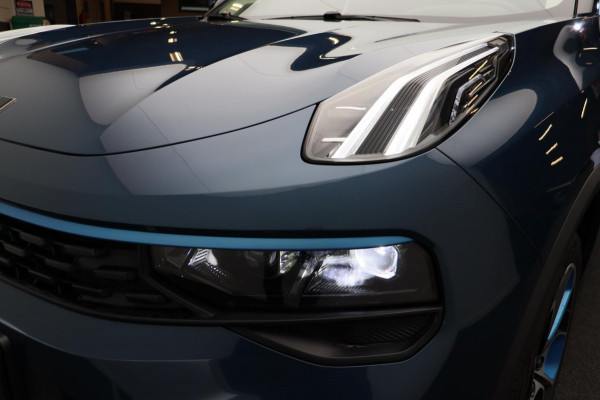 Lynk & Co 01 1.5 261PK Plug-in Hybrid *Trekhaak* Pano/dak Apple/Carplay Adaptive/Cruise