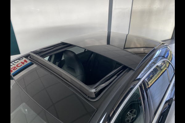 Mercedes-Benz A-Klasse 220 Launch Edition Premium Panoramadak / Leer / Trekhaak /19 inch velgen