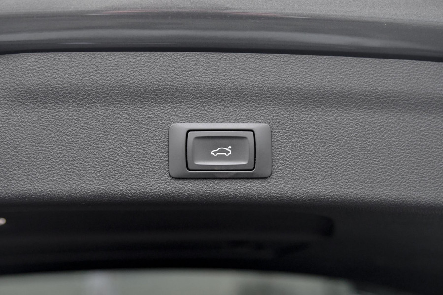 Audi A6 Avant 55 TFSI e quattro Pro Line S Competition. Pano, Matrix, 21'', Camera, CarPlay!