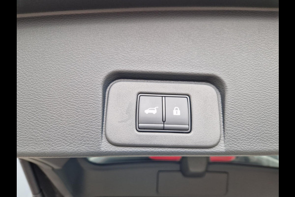 Nissan X-Trail 1.5 e-Power Tekna /360 camera /HUD /Panoramadak /Winterpakket