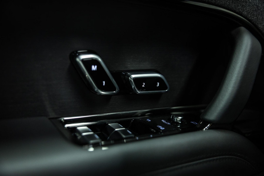 Land Rover Range Rover Sport 3.0 P510e First Edition | Meridian | Stoelverwarming en verkoeling | BTW |