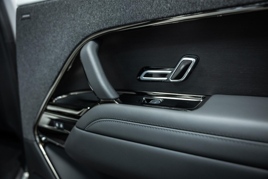 Land Rover Range Rover Sport 3.0 P510e First Edition | Meridian | Stoelverwarming en verkoeling | BTW |