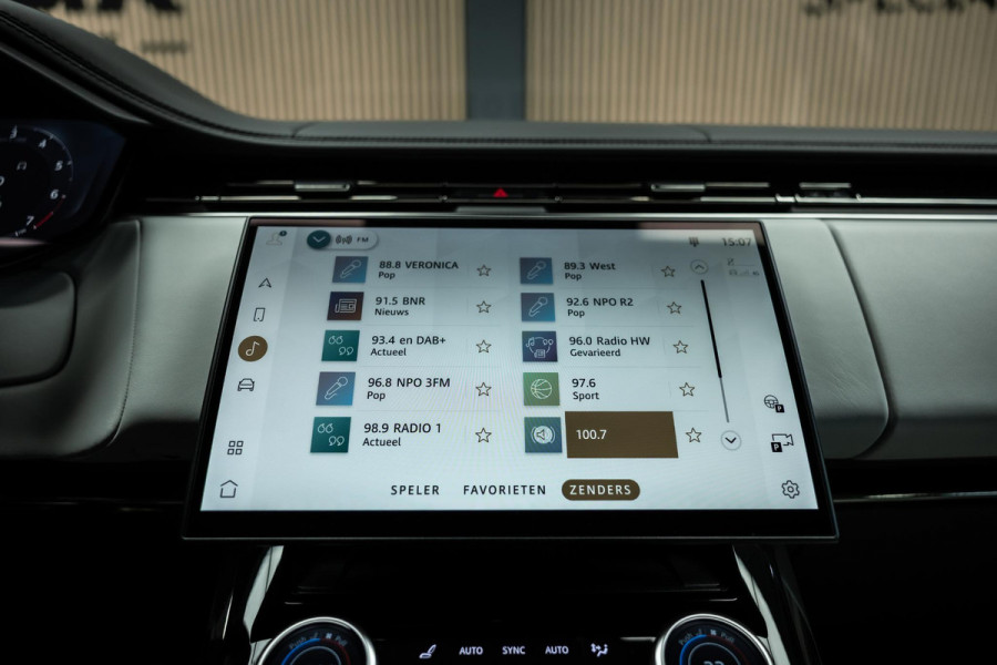 Land Rover Range Rover Sport 3.0 P510e First Edition | Meridian | Stoelverwarming en verkoeling | BTW |