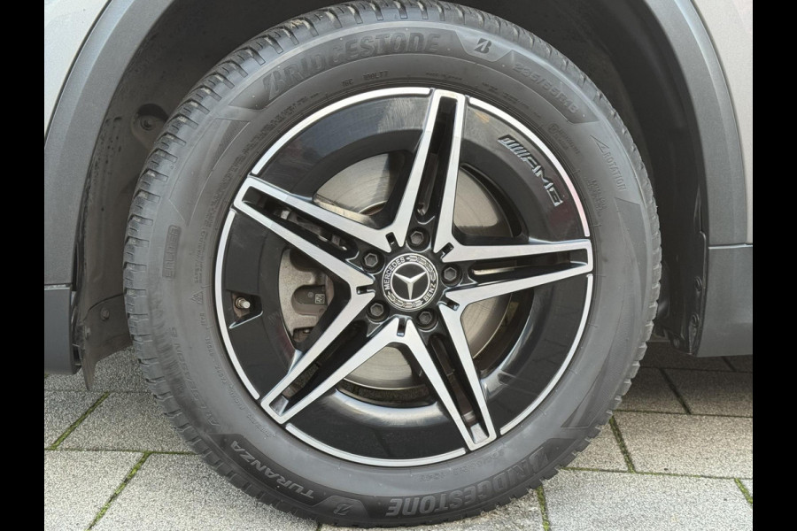 Mercedes-Benz EQA 250 AMG Edition 1 67 kWh - AUTOMAAT I Navigatie I Leer I Sport pakket I PDC I LED I Achteruitrij Camera