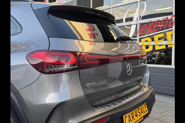 Mercedes-Benz EQA 250 AMG Edition 1 67 kWh - AUTOMAAT I Navigatie I Leer I Sport pakket I PDC I LED I Achteruitrij Camera