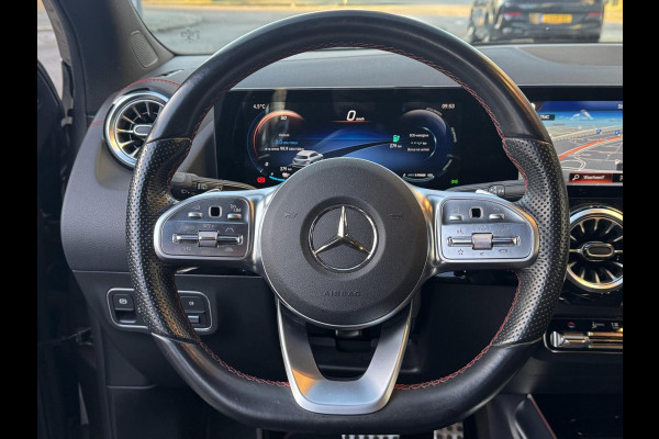 Mercedes-Benz EQA 250 AMG Edition 1 67 kWh - AUTOMAAT I Navigatie I Leer I Sport pakket I PDC I LED I Achteruitrij Camera