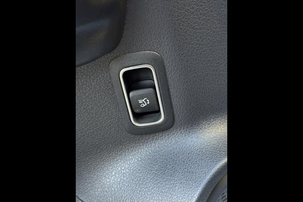 Mercedes-Benz EQA 250 AMG Edition 1 67 kWh - AUTOMAAT I Navigatie I Leer I Sport pakket I PDC I LED I Achteruitrij Camera