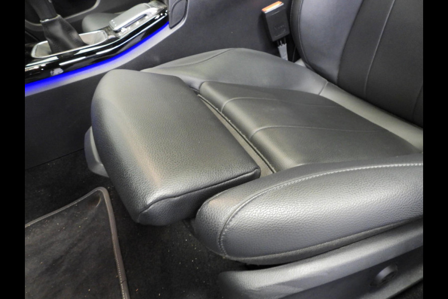 Mercedes-Benz A-Klasse A180 Premium Plus LEER/SCHUIFDAK/SFEER/BURMESTER/17"LMV!