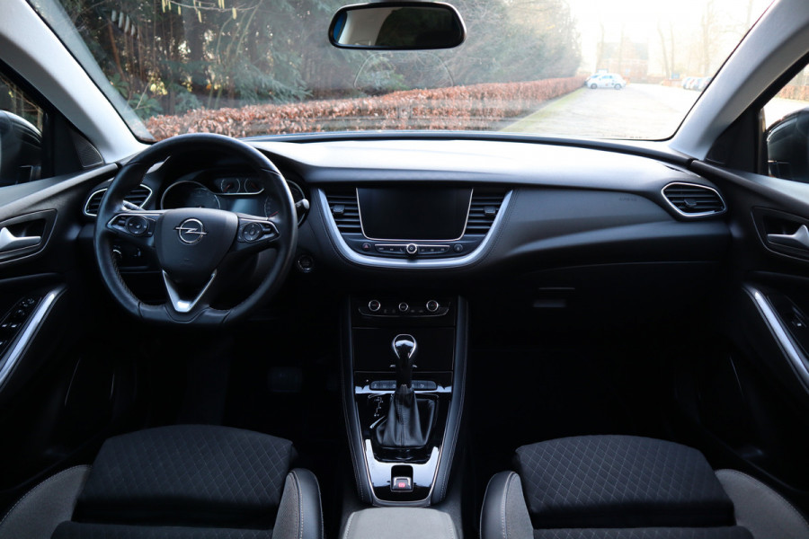 Opel Grandland X 1.2 Turbo Ultimate | Automaat | Stuur + Stoelverwarming | 360 camera |