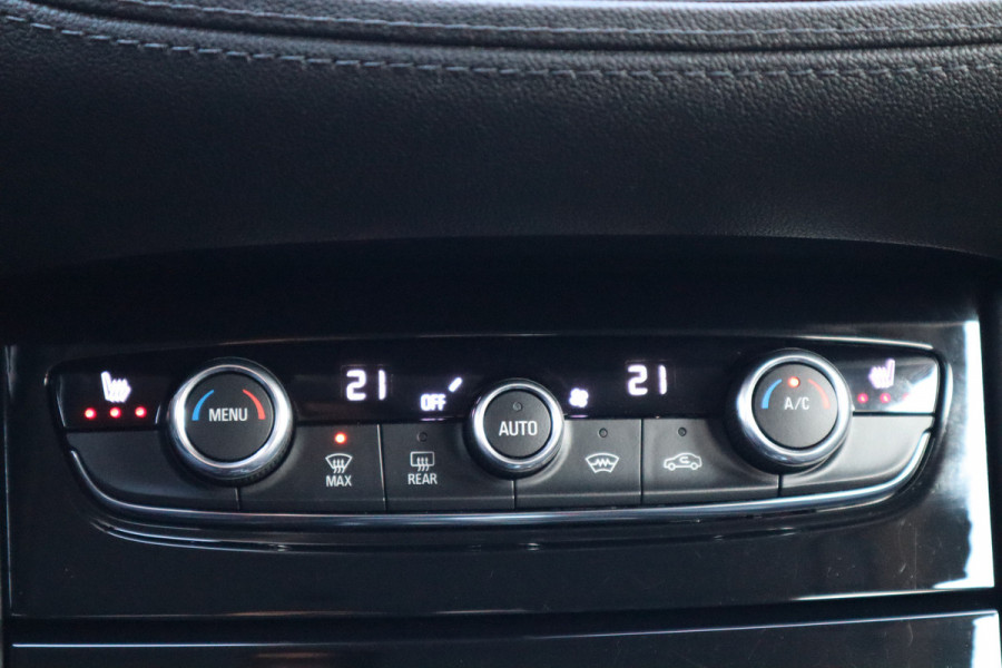 Opel Grandland X 1.2 Turbo Ultimate | Automaat | Stuur + Stoelverwarming | 360 camera |
