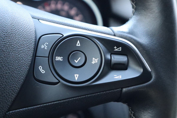 Opel Grandland X 1.2 Turbo Ultimate | Automaat | Stuur + Stoelverwarming | 360 camera |