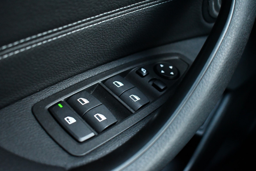 BMW X2 xDrive25e M-Sport Pano ACC H/K HUD El-zetels Camera Carplay