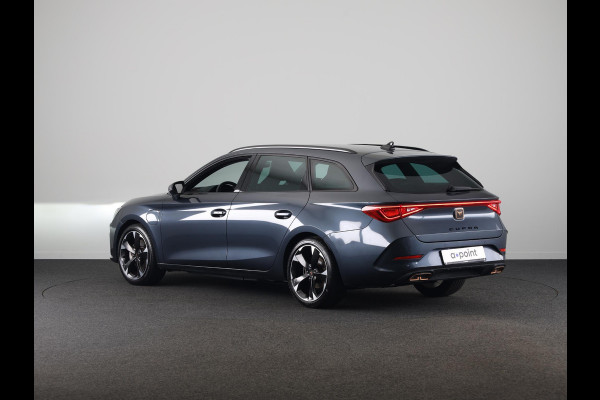 CUPRA Leon Sportstourer 1.4 TSI eHybrid PHEV FR Business Intense 204 pk Automaat (DSG) | Navigatie | Parkeersensoren achter | Autom. airco (3 zones) | Stoelverwarming | Keyless |