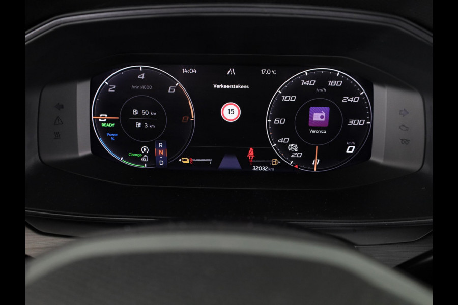 CUPRA Leon Sportstourer 1.4 TSI eHybrid PHEV FR Business Intense 204 pk Automaat (DSG) | Navigatie | Parkeersensoren achter | Autom. airco (3 zones) | Stoelverwarming | Keyless |