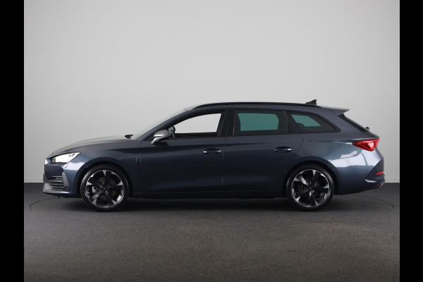 CUPRA Leon Sportstourer 1.4 TSI eHybrid PHEV FR Business Intense 204 pk Automaat (DSG) | Navigatie | Parkeersensoren achter | Autom. airco (3 zones) | Stoelverwarming | Keyless |