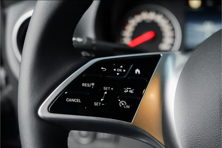 Mercedes-Benz Sprinter 319 1.9 CDI L2H2 RWD Distronic 360° Camera LED Navi Trekhaak