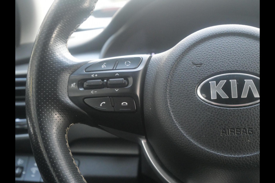 Kia Stonic 1.0 T-GDi Sports Edition | Navi | Carplay | 17" Velgen | Camera |