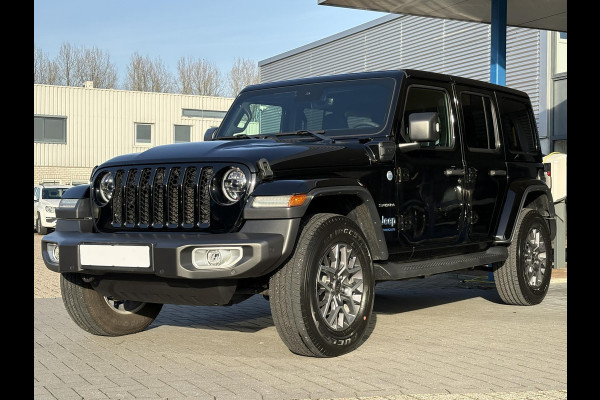 Jeep Wrangler Unlimited 4xe 380pk Sahara PHEV | Leder | Stoel- & Stuurverwarming | Navigatie | Afneembaar Dak |