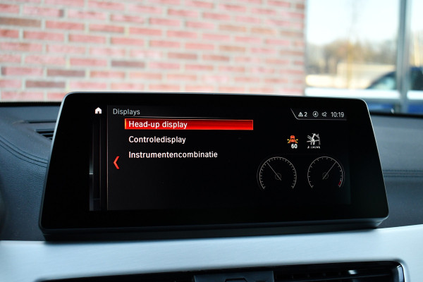 BMW X2 xDrive25e M-Sport Pano ACC H/K HUD El-zetels Camera Carplay