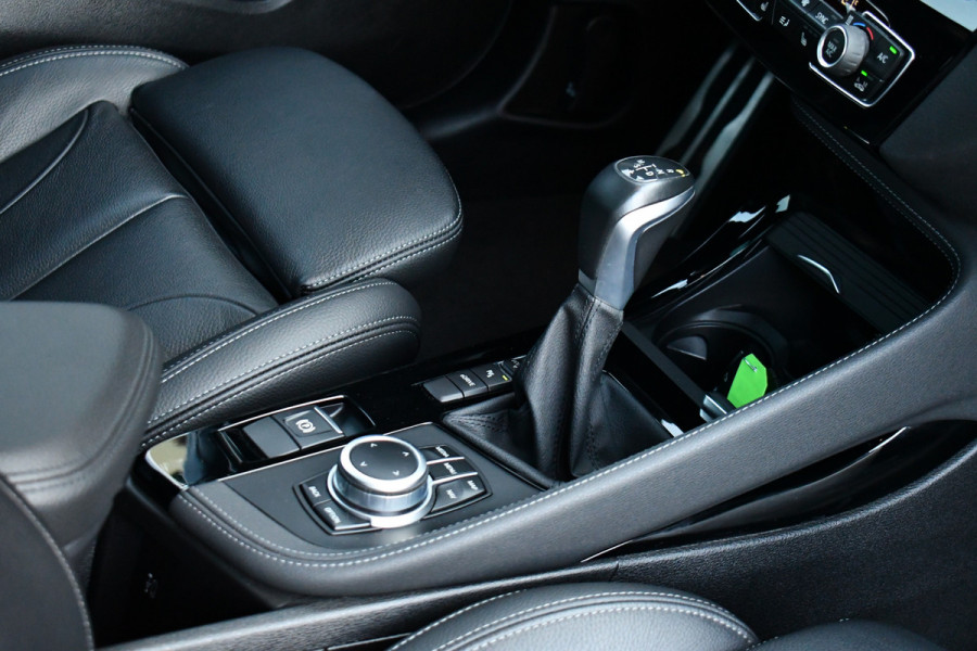 BMW X2 xDrive25e M-Sport Pano ACC H/K HUD El-zetels Camera Carplay