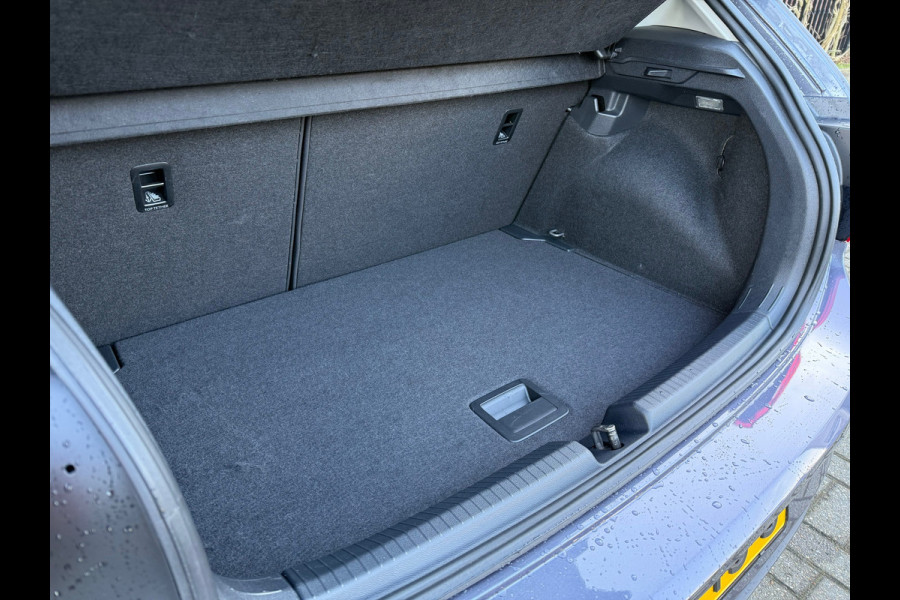 Volkswagen Polo 1.0 TSI Life Business - Automaat - Media Apple/Android - Parkeersensoren - Climate