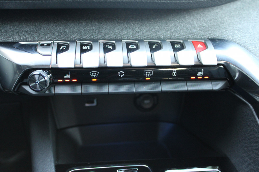 Peugeot 3008 1.6 HYbrid 225 Allure | Navigatie | Cruise control | Stoelverwarming | Led