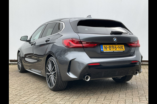 BMW 1-serie 120i M-Sport Automaat Pano.dak Leer Stoel/Stuurverw HUD Carplay Stoelverw Led VOL!