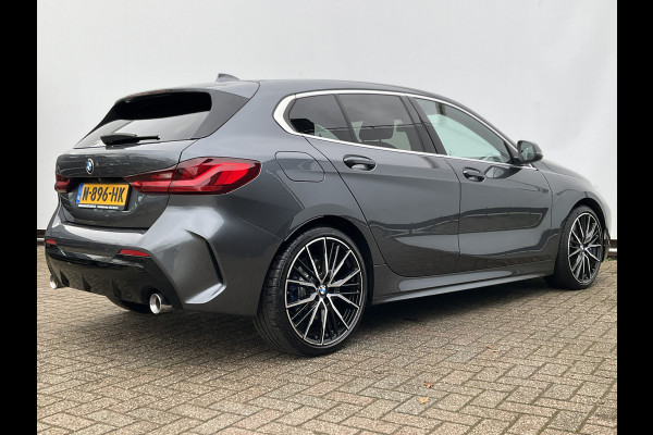 BMW 1-serie 120i M-Sport Automaat Pano.dak Leer Stoel/Stuurverw HUD Carplay Stoelverw Led VOL!