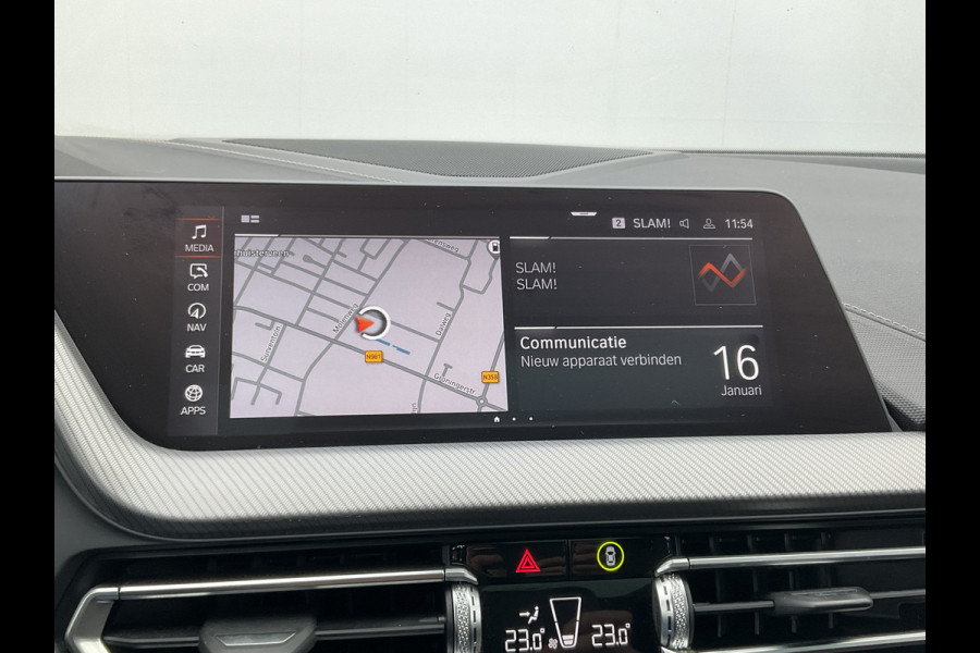 BMW 1-serie 120i M-Sport Automaat Pano.dak Leer Stoel/Stuurverw HUD Carplay Stoelverw Led VOL!