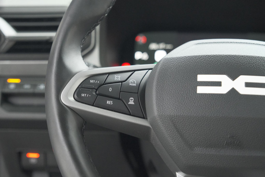 Dacia Bigster 1.8 Hybrid 155 Journey | 360 Camera | Pack Winter | Schuif-/Kanteldak | Elektronische Kofferklep | Adaptieve Cruise Control