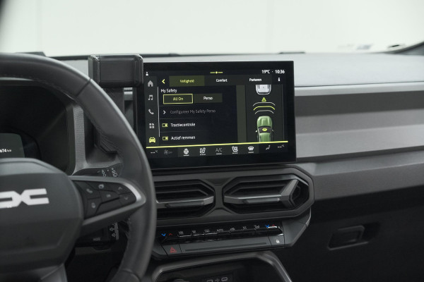 Dacia Bigster 1.8 Hybrid 155 Journey | 360 Camera | Pack Winter | Schuif-/Kanteldak | Elektronische Kofferklep | Adaptieve Cruise Control