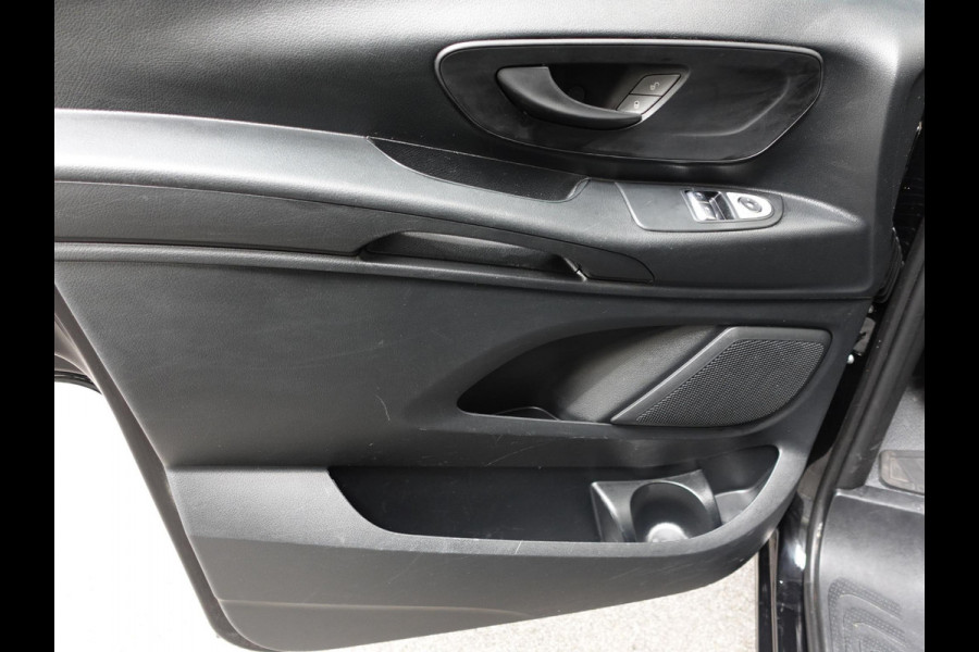 Mercedes-Benz Vito 114 CDI Automaat L2H1 Lang Navigatie Camera Cruise control Trekhaak Airco Euro6