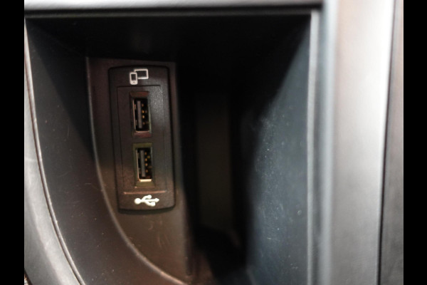 Mercedes-Benz Vito 114 CDI Automaat L2H1 Lang Navigatie Camera Cruise control Trekhaak Airco Euro6