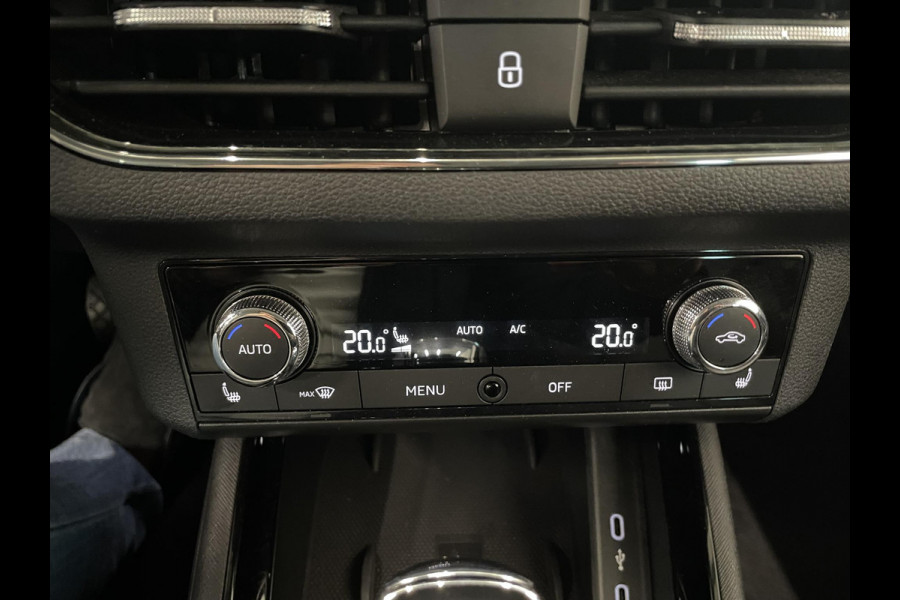 Škoda Kamiq 1.0 TSI Clever Aut Business Pakket Rijassisent Inductielader Navi Apple Carplay Amundsen Speakers Adaptieve Led Koplampen