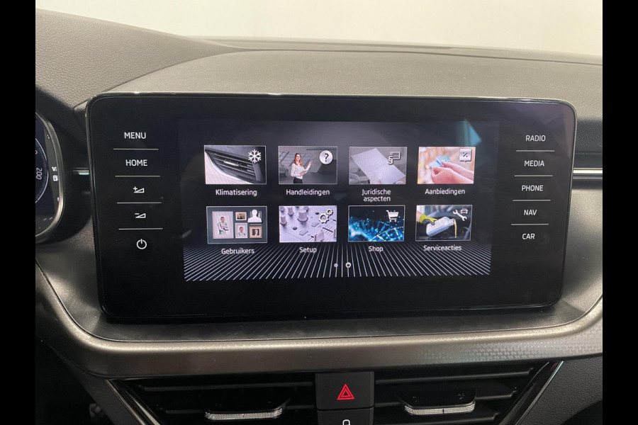 Škoda Kamiq 1.0 TSI Clever Aut Business Pakket Rijassisent Inductielader Navi Apple Carplay Amundsen Speakers Adaptieve Led Koplampen